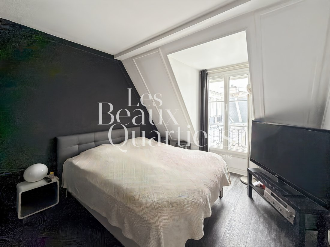 Apartment in Montorgueil-Saint Denis, Paris 2e Arrondissement, Paris 3 - 18950087