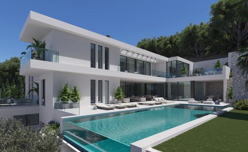 Land in Palma, Balearic Islands, Spain 1