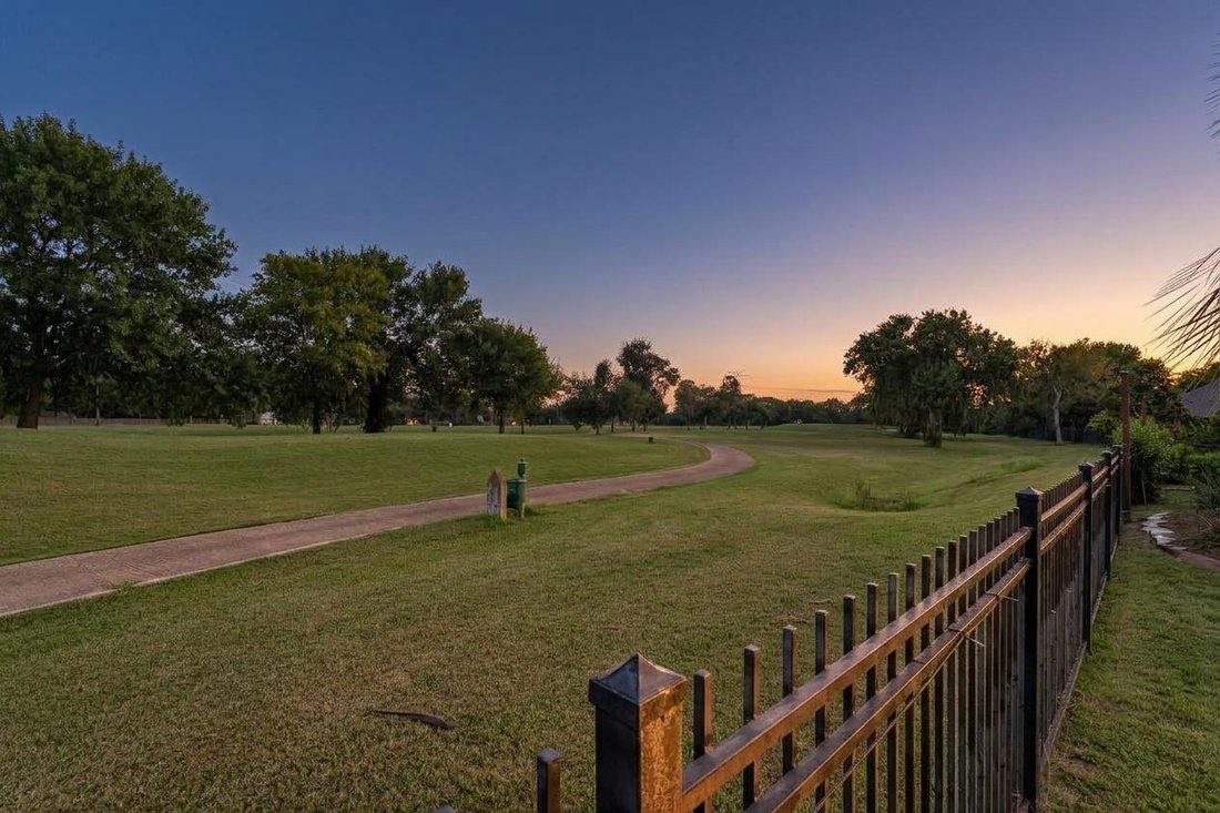 House in Sugar Land, Texas, United States 4 - 18953095