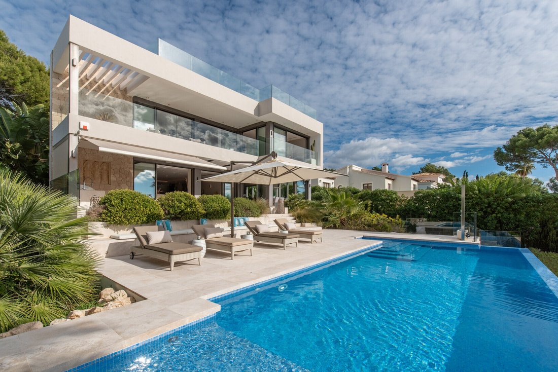 Villa in Santa Ponsa, Balearic Islands, Spain 1 - 18950107