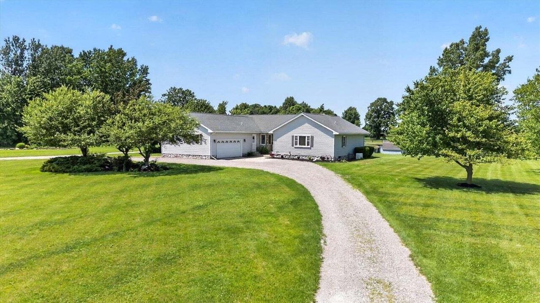 House in Armada, Michigan, United States 1 - 18949189