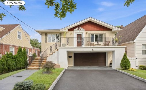 North New Hyde Park, New York, United States 1