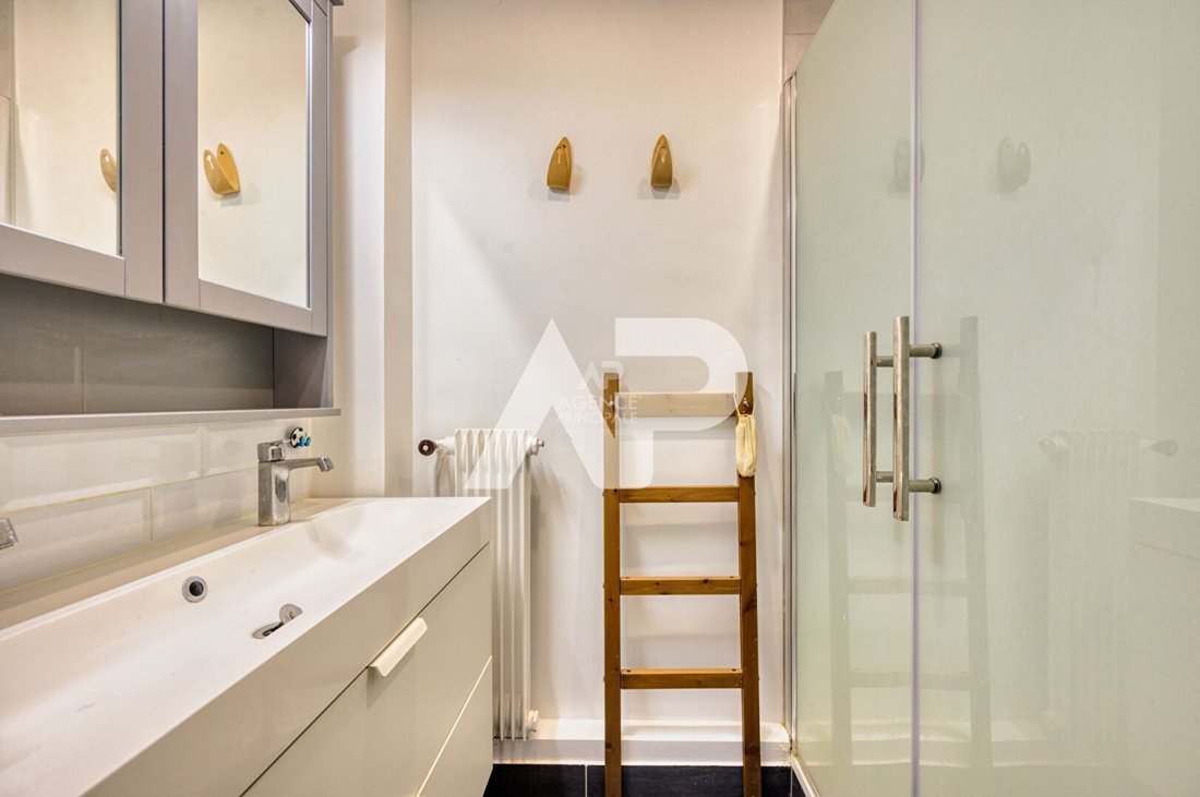 Apartment in Pavé des Gardes, Chaville, France 5 - 18950099