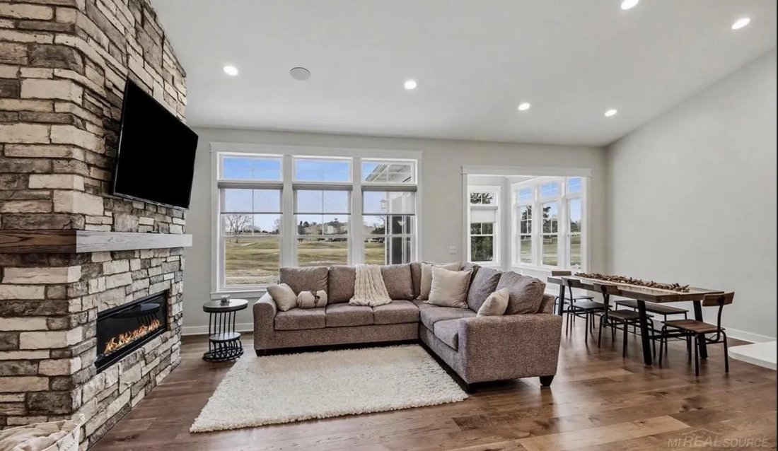 Condo in Freeland, Michigan, United States 5 - 18950984