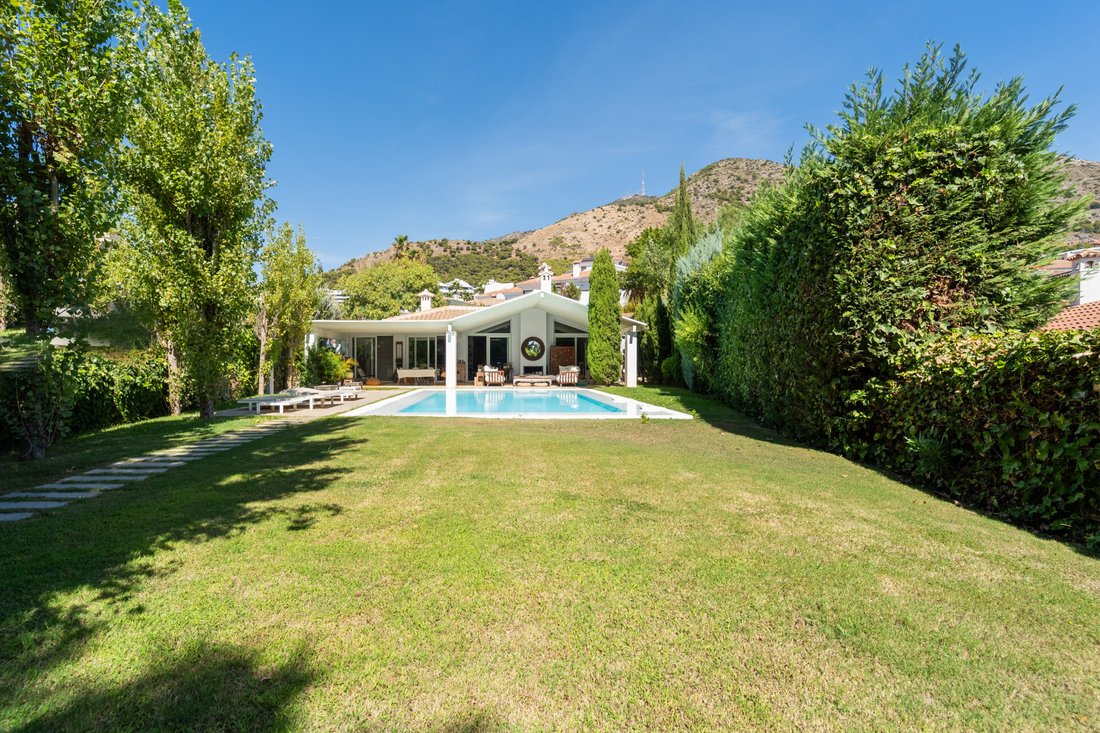 Villa in La Capellania, Benalmadena, Andalusia 3 - 18954278
