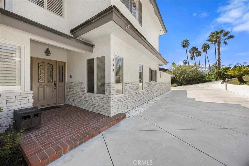 House in Fullerton, California, United States 5 - 18953491