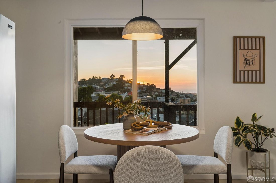 House in San Francisco, California, United States 2 - 18952054