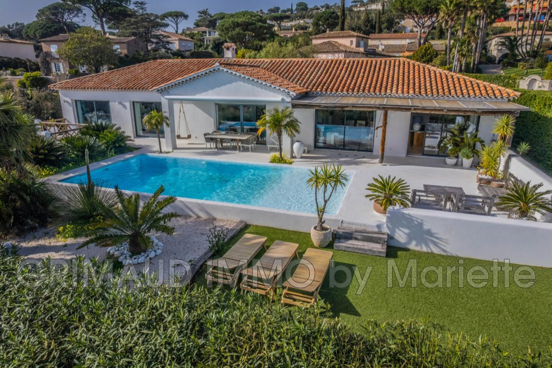 Villa in Grimaud, Provence-Alpes-Côte d'Azur, France 1 - 18949340
