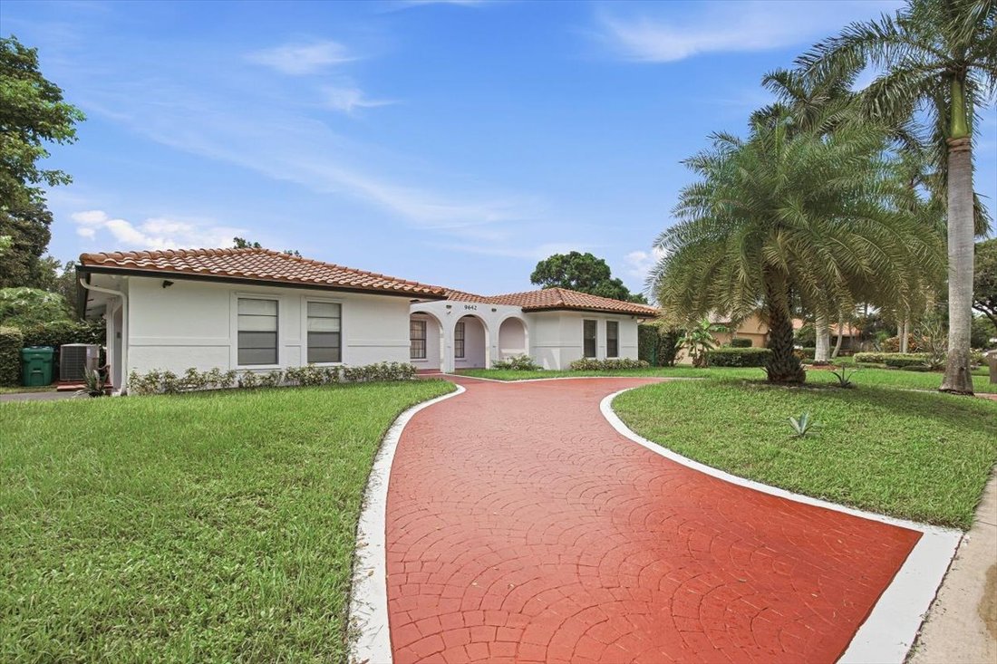 House in Coral Springs, Florida, United States 1 - 18950936