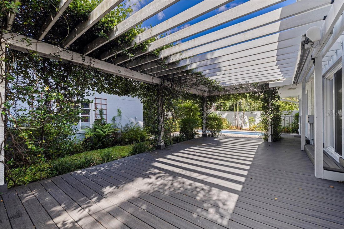 House in St. Petersburg, Florida, United States 5 - 18948871