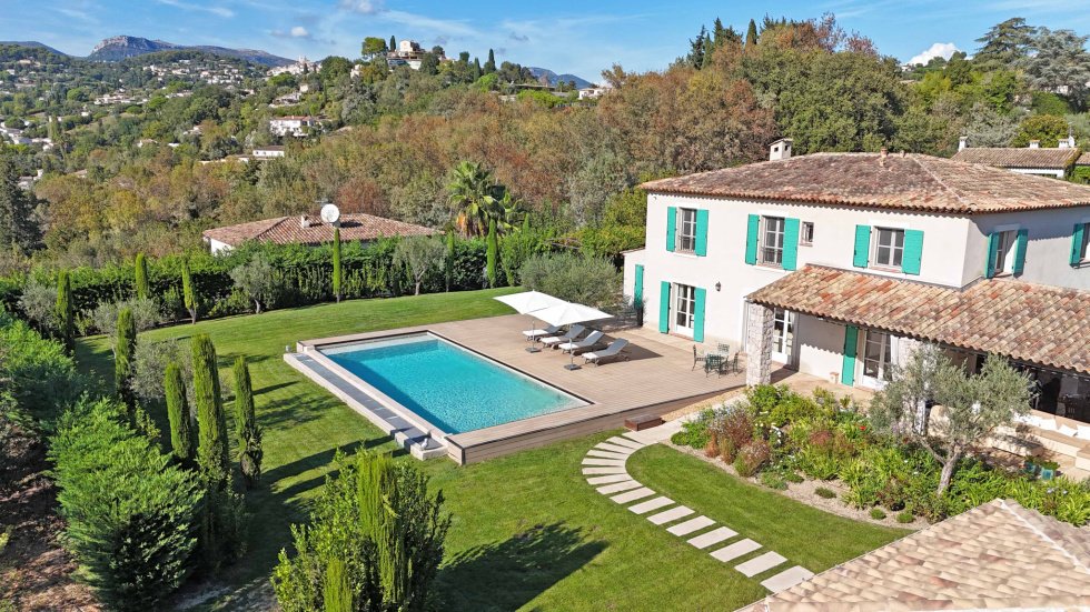 Villa in Saint-Paul-de-Vence, Provence-Alpes-Côte d'Azur, France 1 - 18954495