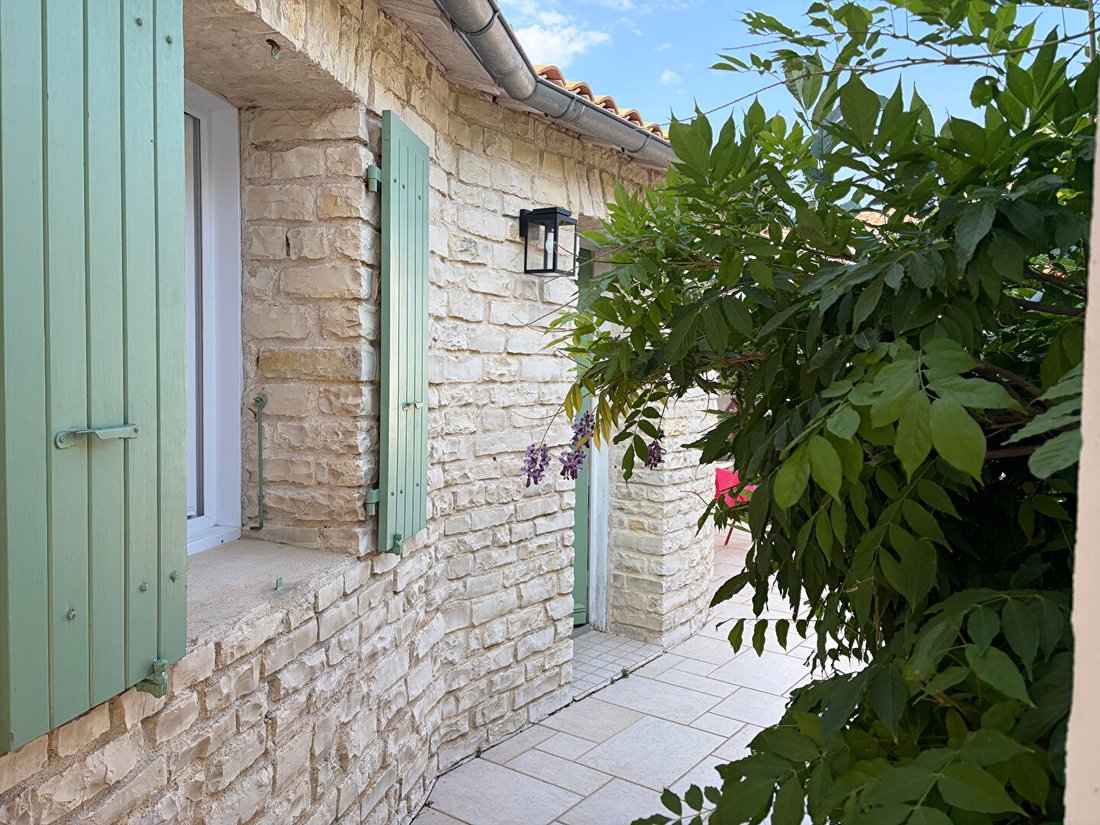 House in La Flotte, Nouvelle-Aquitaine, France 1 - 18954627