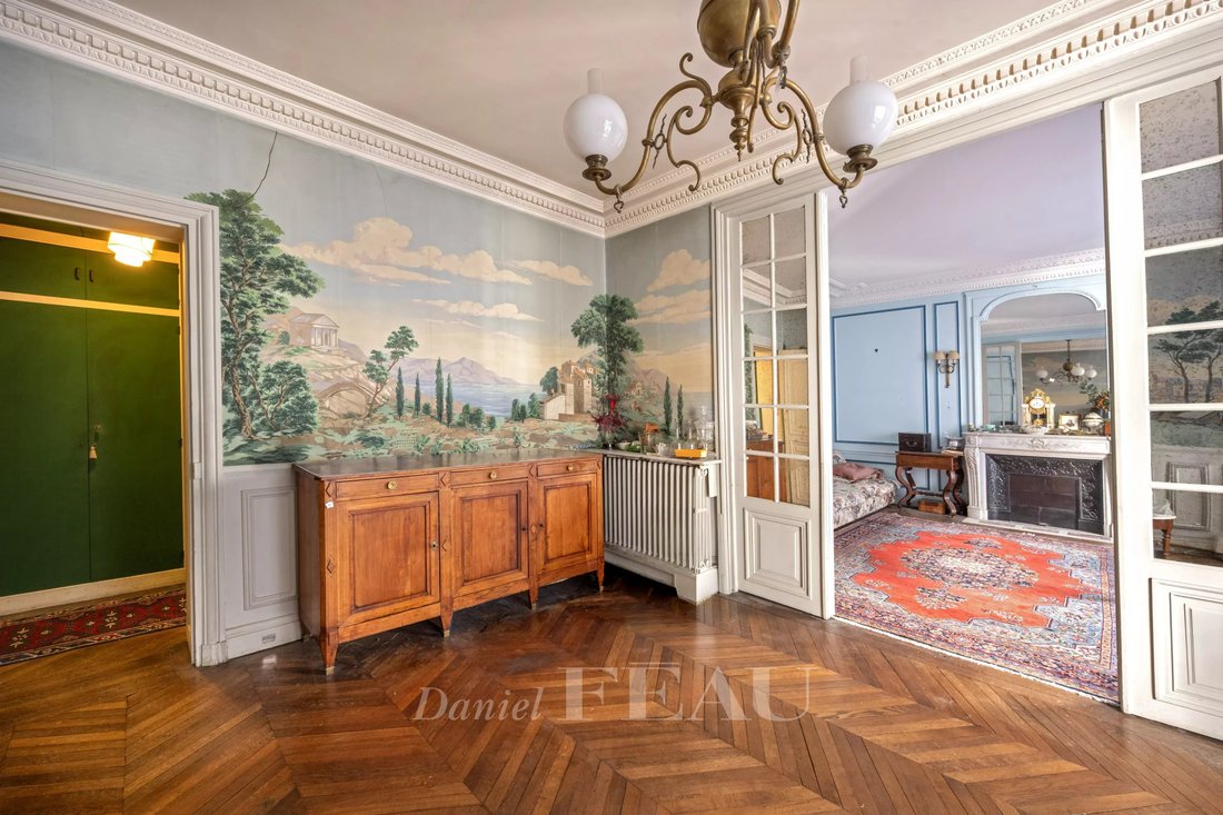 Apartment in Ecole Militaire, Paris 7e Arrondissement, Paris 5 - 18949994