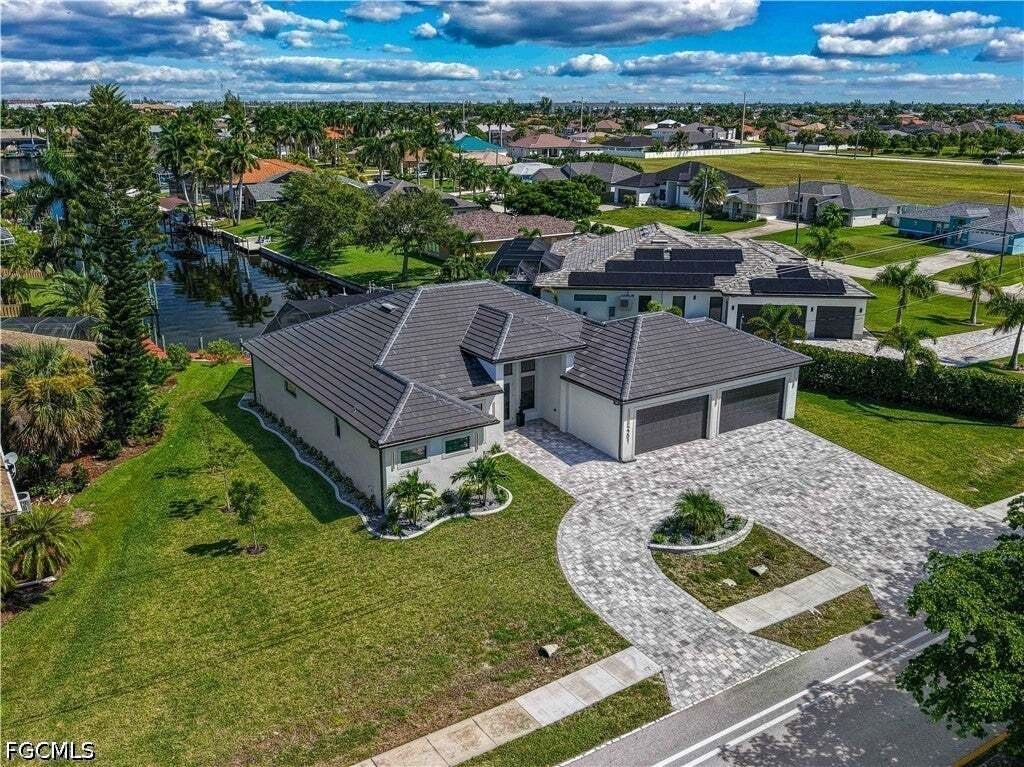 House in Cape Coral, Florida, United States 2 - 18948328