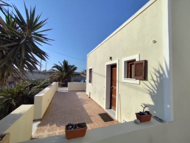 Estate in Thira, Aegean, Greece 3 - 18952388