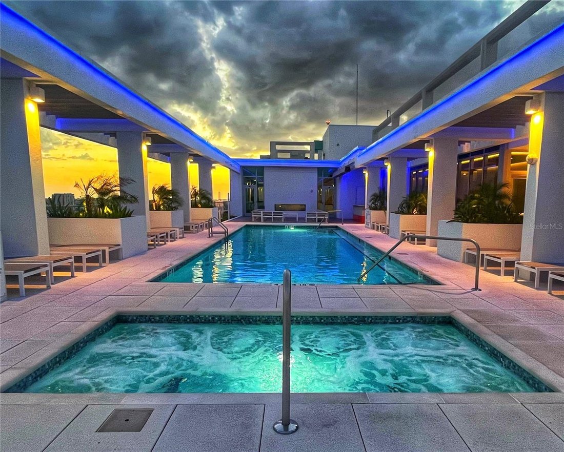 Condo in St. Petersburg, Florida, United States 1 - 18954056