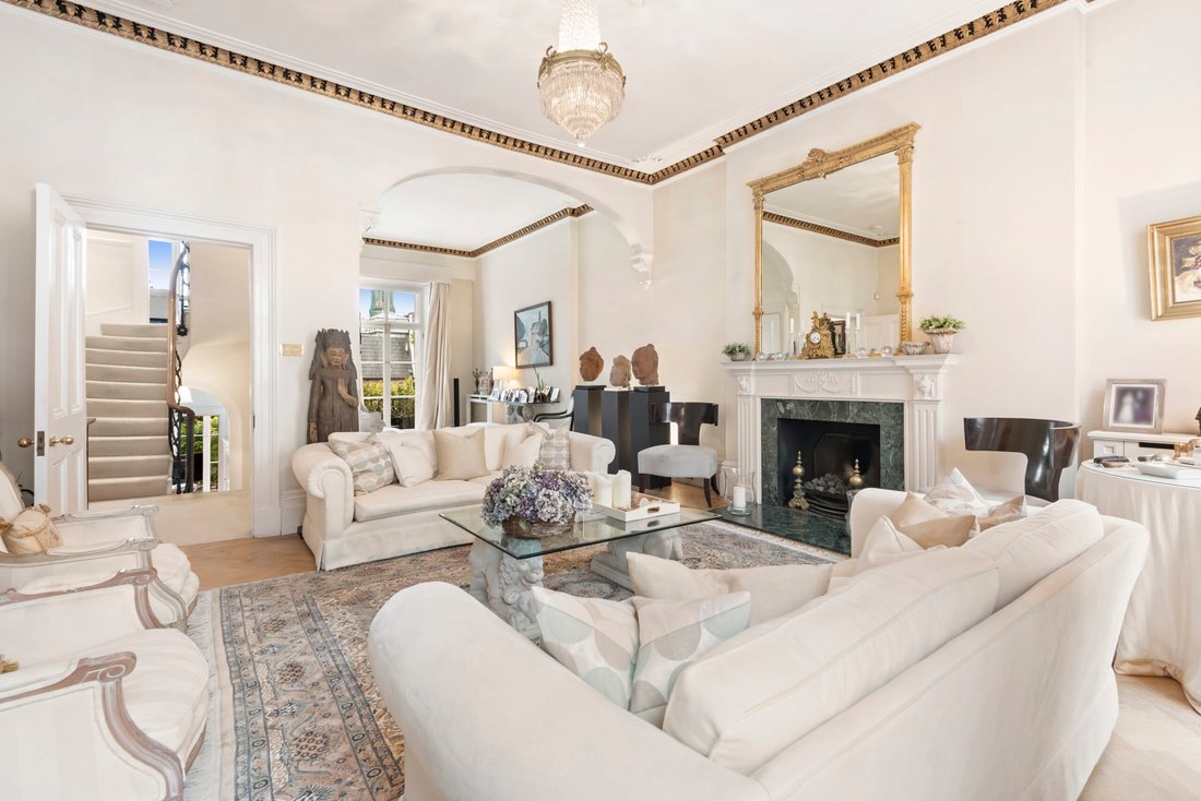 House in Belgravia, Westminster, England 3 - 18952259