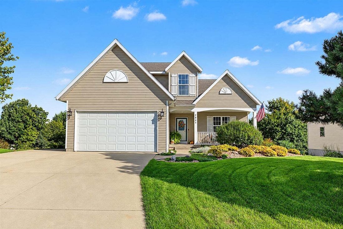 House in Kentwood, Michigan, United States 1 - 18952866