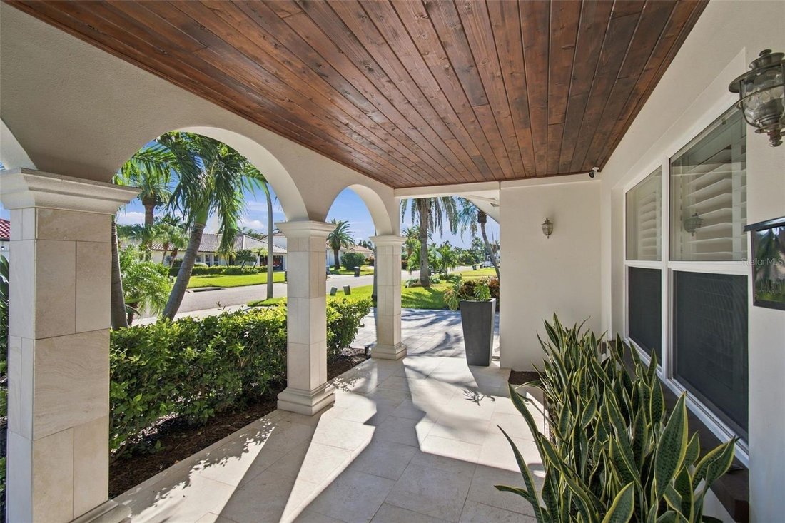 House in St. Petersburg, Florida, United States 4 - 18949058