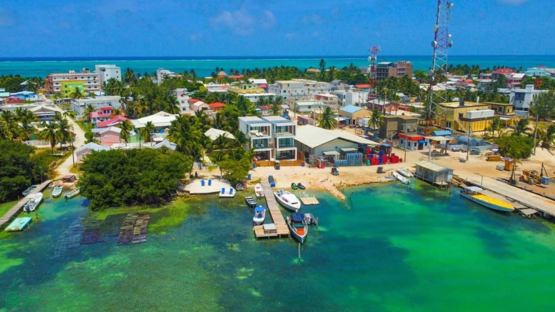 House in Caye Caulker, Belize 4 - 17728737