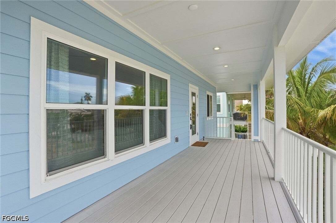 House in Fort Myers Beach, Florida, United States 5 - 18948331