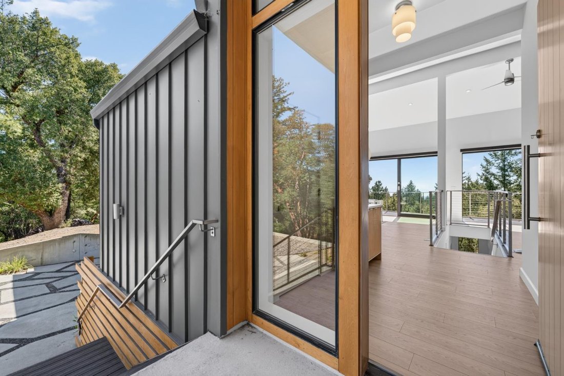 House in Los Gatos, California, United States 5 - 18953183