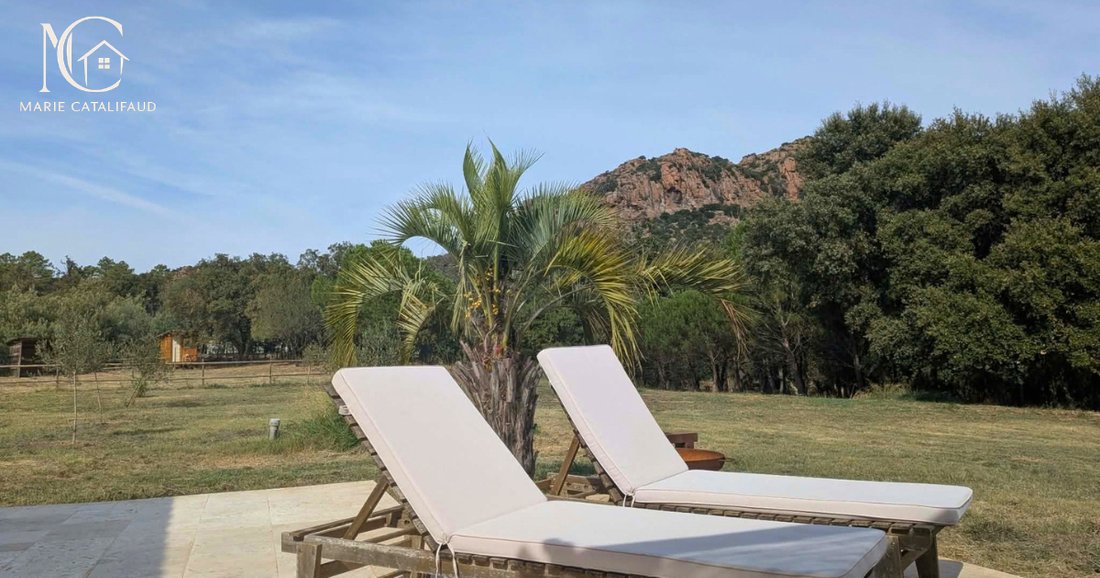 Villa in Ecarts, Roquebrune-sur-Argens, France 2 - 18955112