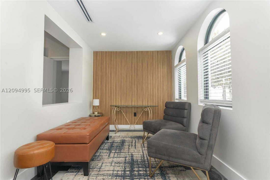 House in Miami, Florida, United States 4 - 18952698