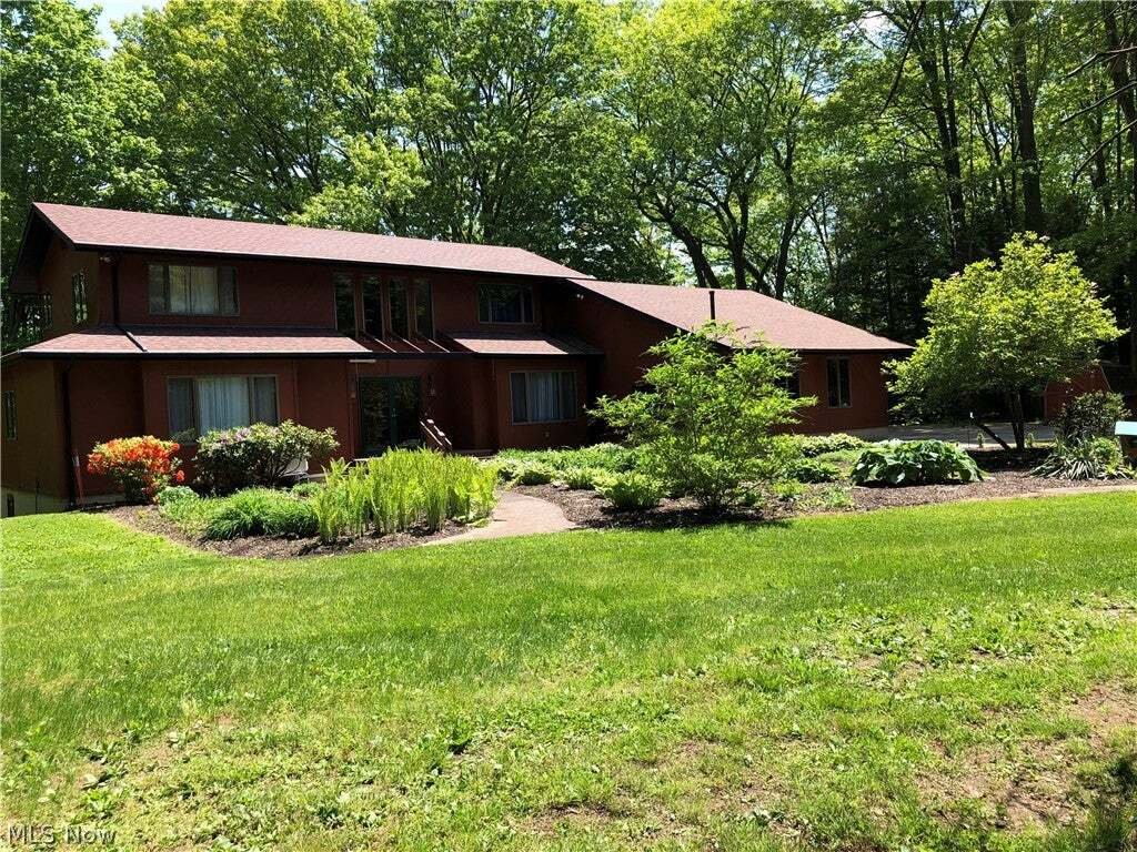 House in Conneaut, Ohio, United States 2 - 18948671