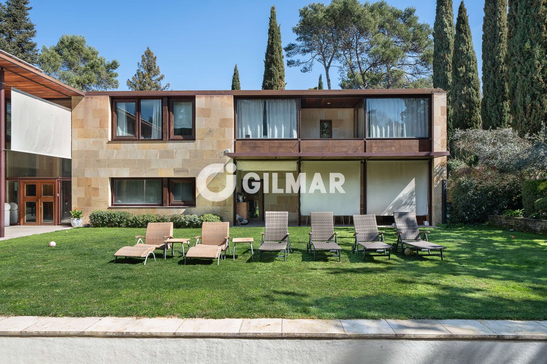 Villa in Moncloa-Aravaca, Madrid, Spain 1 - 18948539
