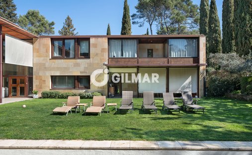 Villa in Moncloa-Aravaca, Madrid, Spain 1