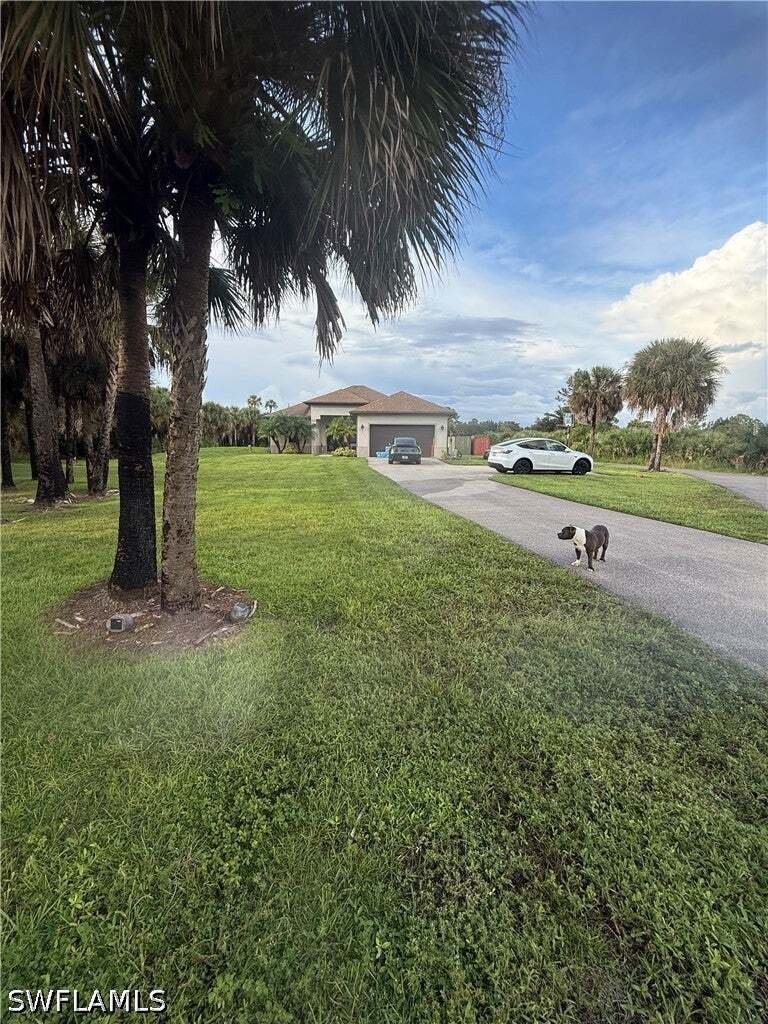 House in Naples, Florida, United States 1 - 18951979