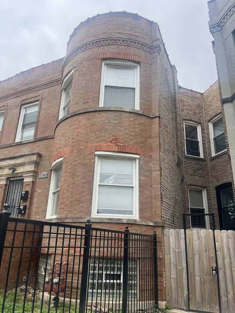 Chicago, Illinois, United States 2 - 18953452