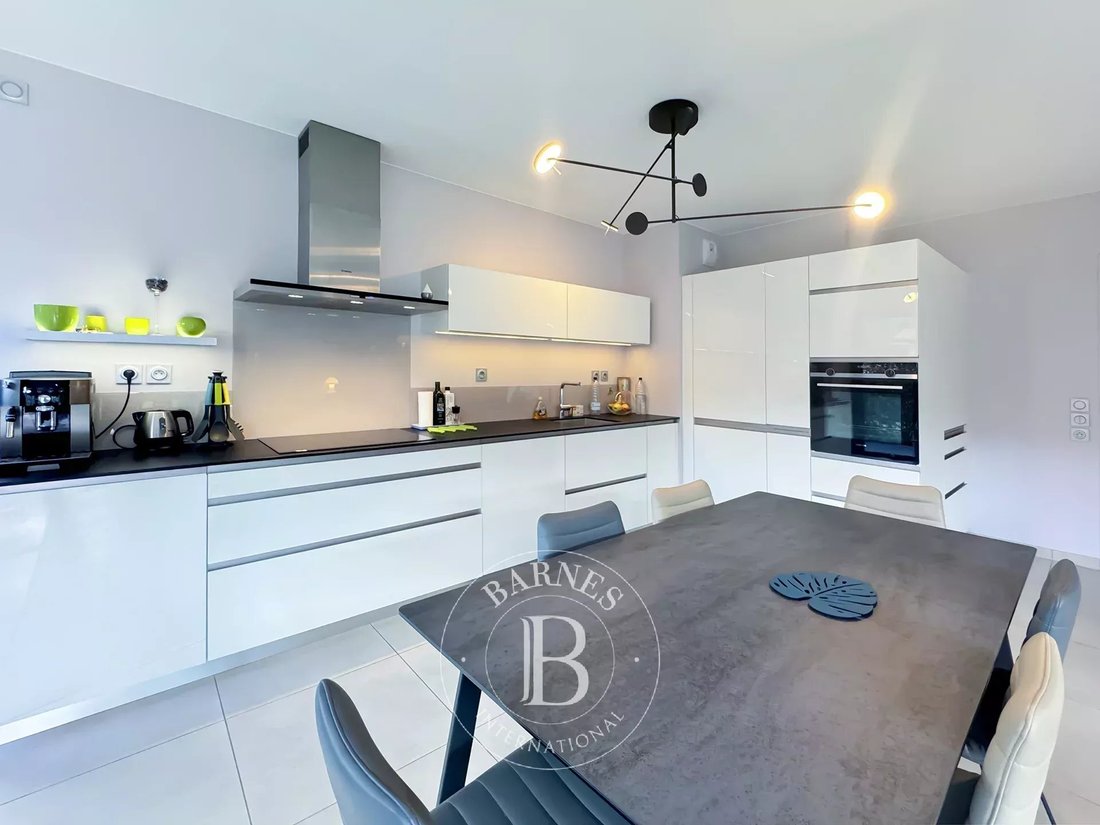 Apartment in Brison-Saint-Innocent, Auvergne-Rhône-Alpes, France 4 - 18950060