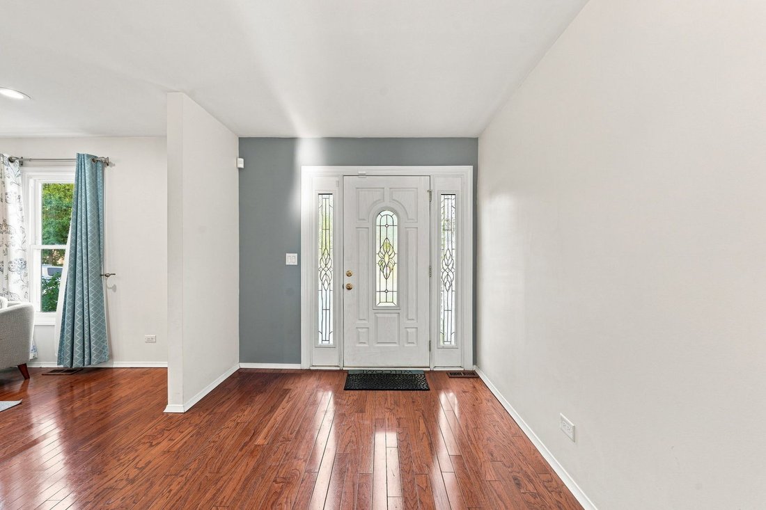 House in Bloomingdale, Illinois, United States 4 - 18953440
