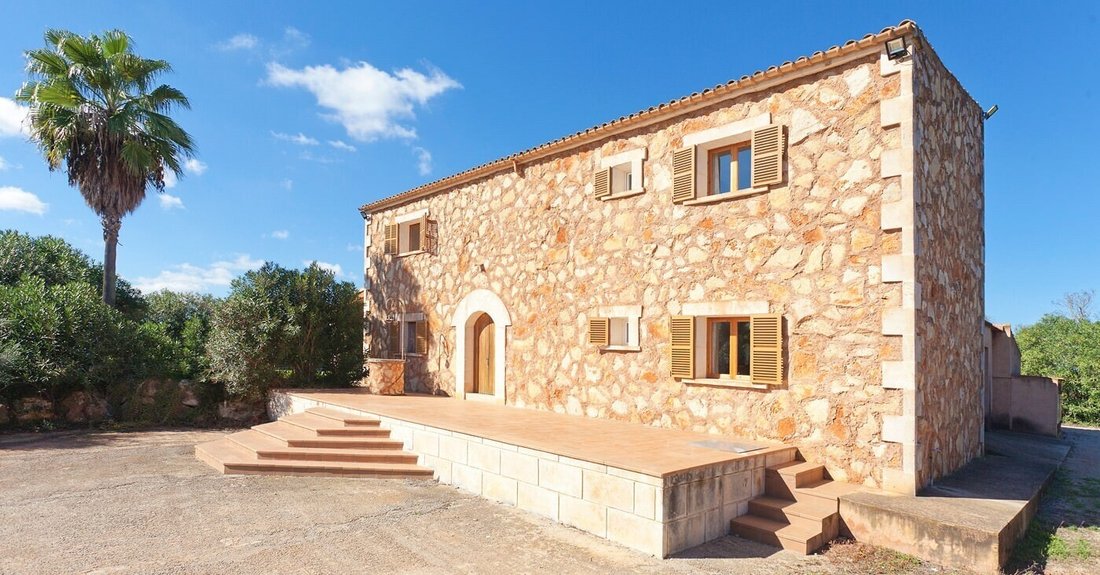 Finca in Felanitx, Balearic Islands, Spain 1 - 18954167