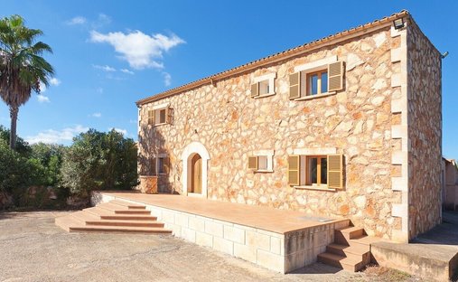 Finca in Felanitx, Balearic Islands, Spain 1