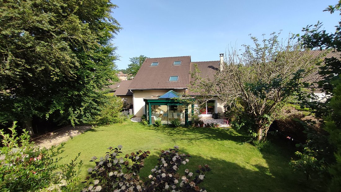 Villa in Rochefort-en-Yvelines, Ile-de-France, France 1 - 18955183