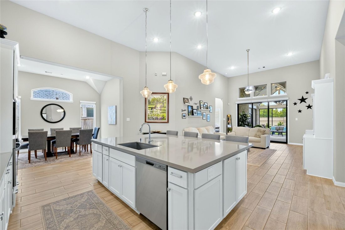 House in Houston, Texas, United States 3 - 18949275