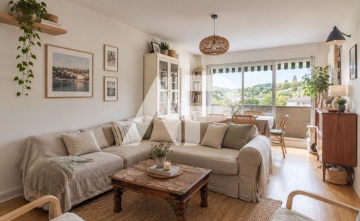 Apartment in Beau Site-Pommerets-Binelles, Sevres, France 1