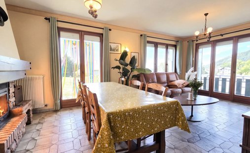 House in Vovray-en-Bornes, Auvergne-Rhône-Alpes, France 1