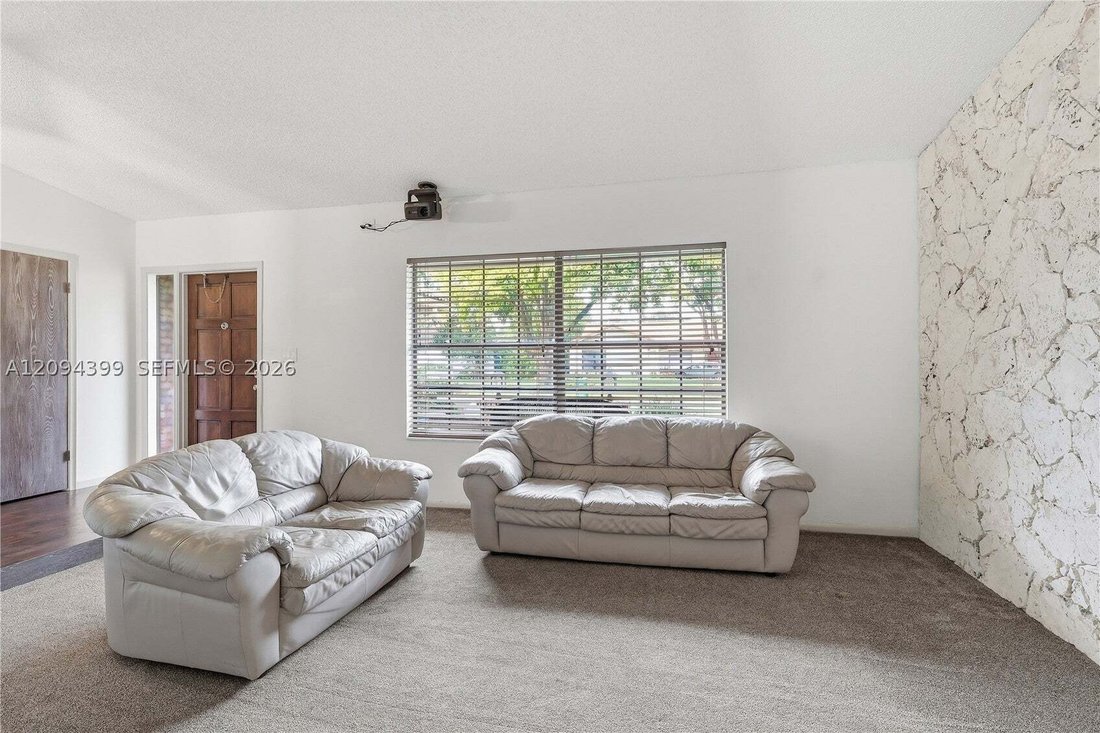House in Coral Springs, Florida, United States 3 - 18948580