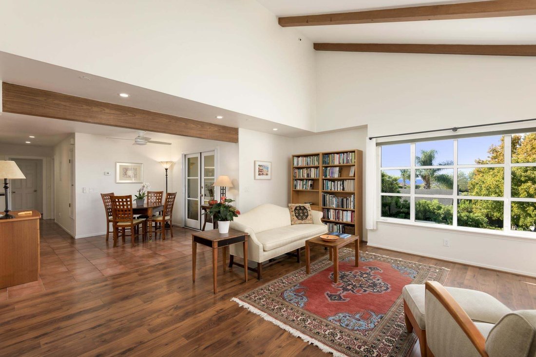 Condo in Santa Barbara, California, United States 3 - 18939304