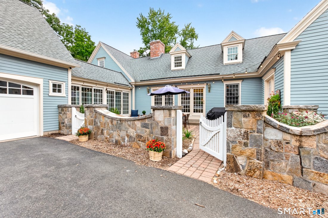 House in Simsbury, Connecticut, United States 3 - 18954334