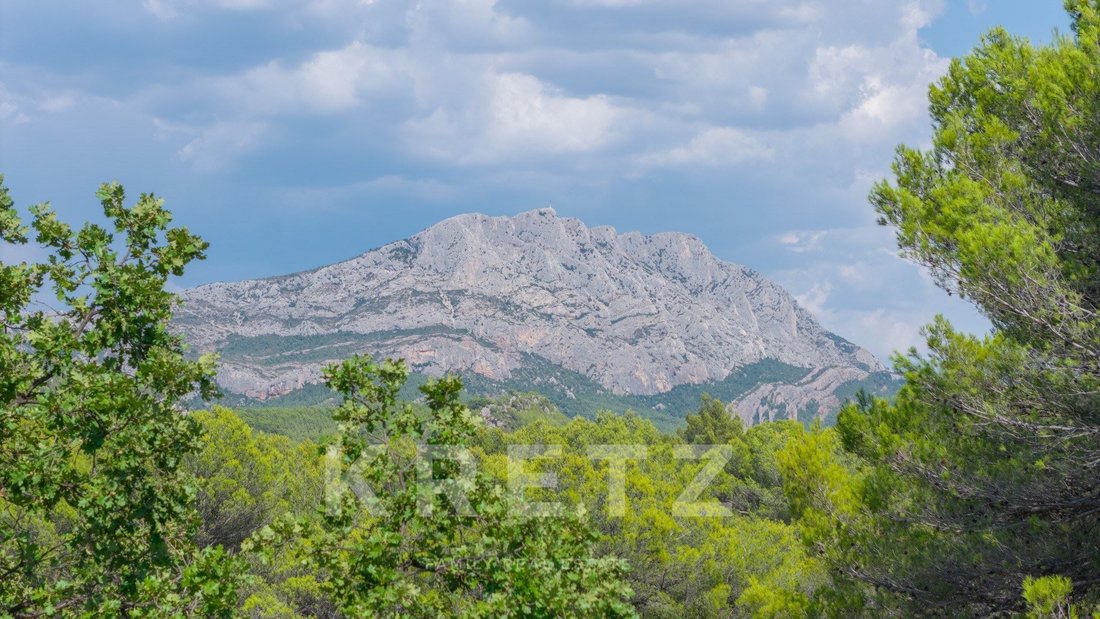 Country House in Le Tholonet, Provence-Alpes-Côte d'Azur, France 3 - 18955151