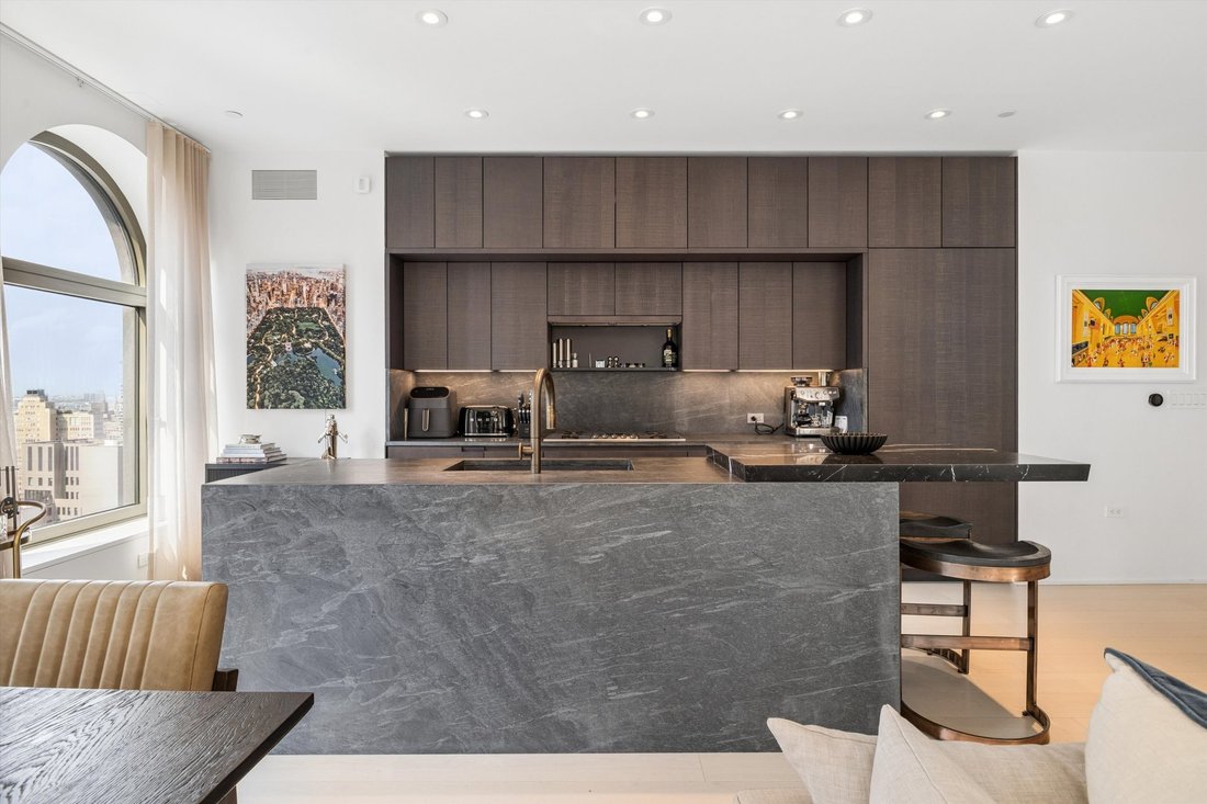 Condo in New York, New York, United States 2 - 18953874