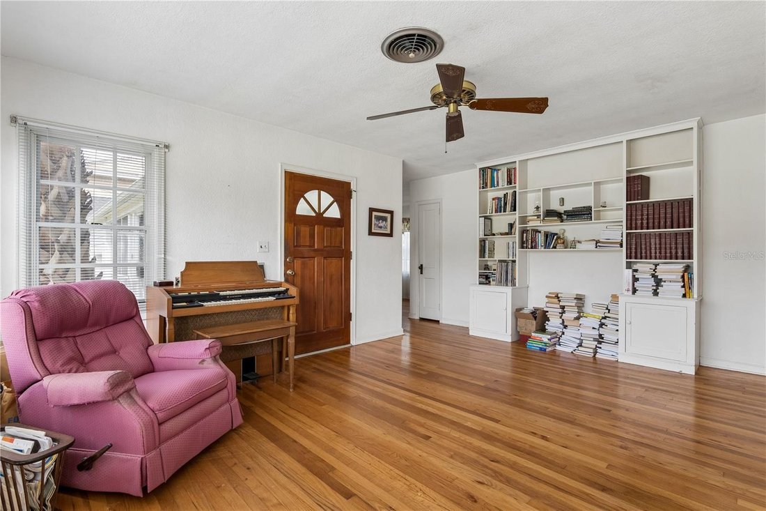 House in Orlando, Florida, United States 3 - 18954037