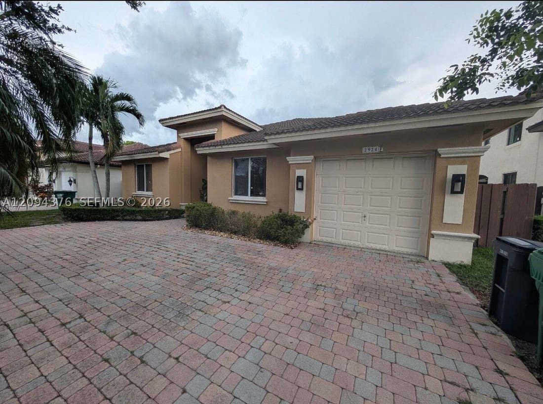 House in Miami, Florida, United States 1 - 18948593