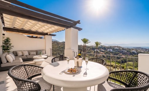 Penthouse in La Quinta, Benahavis, Andalusia 1