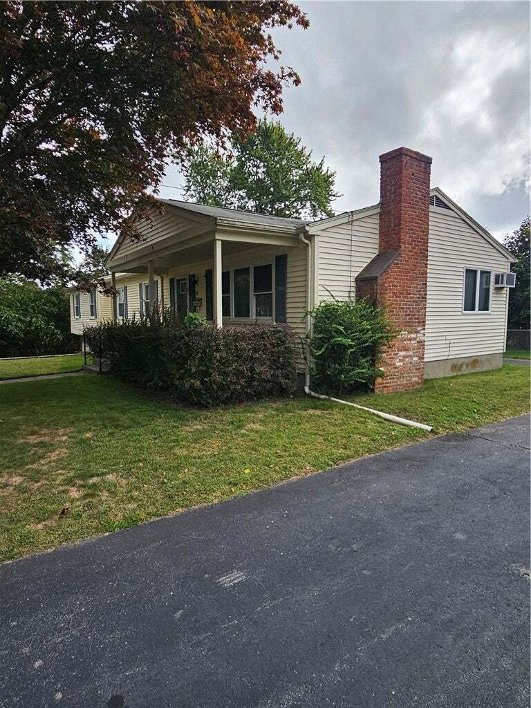 House in Bristol, Rhode Island, United States 4 - 18948416